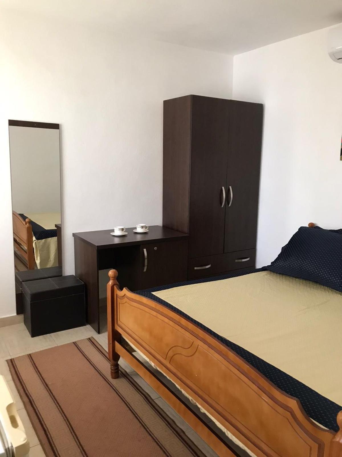 Vila Cano Hotel ดูร์เรส ภายนอก รูปภาพ